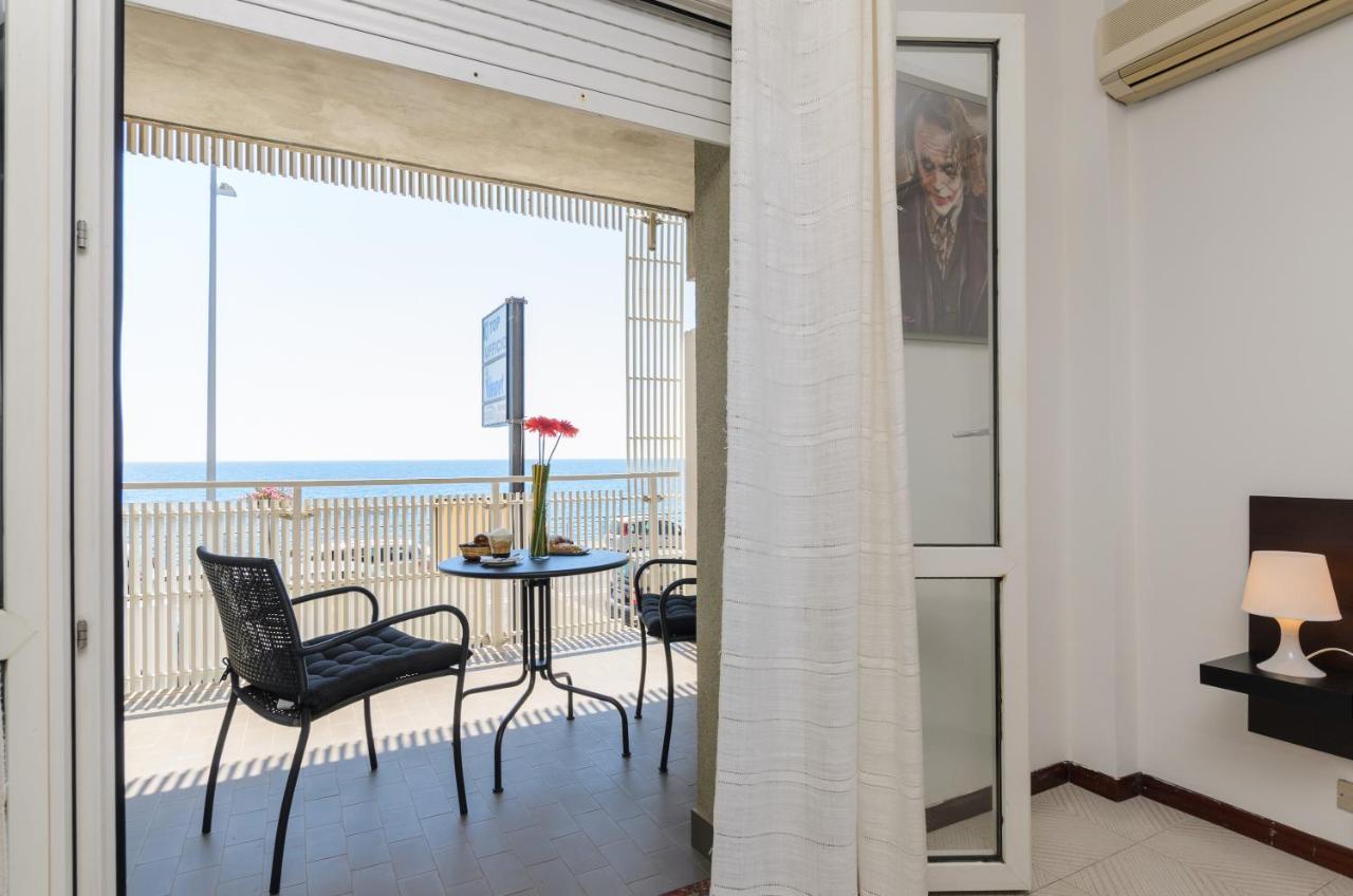 Marina D'agro Bed & Breakfast *